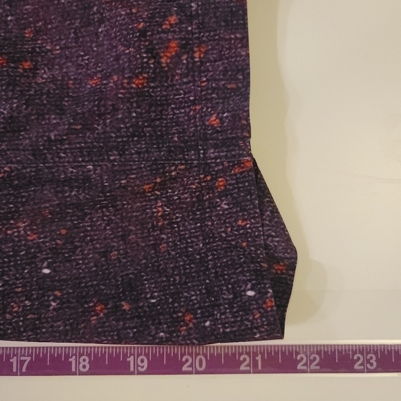 LULULEMON CORE SHORTS IN COSMIC PURPLE, SZ SMALL - Picture 14 of 16